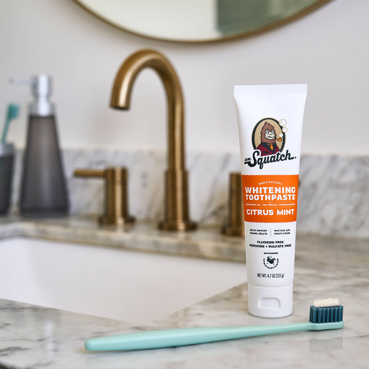 Citrus Mint Whitening Toothpaste - Essential Clean Use